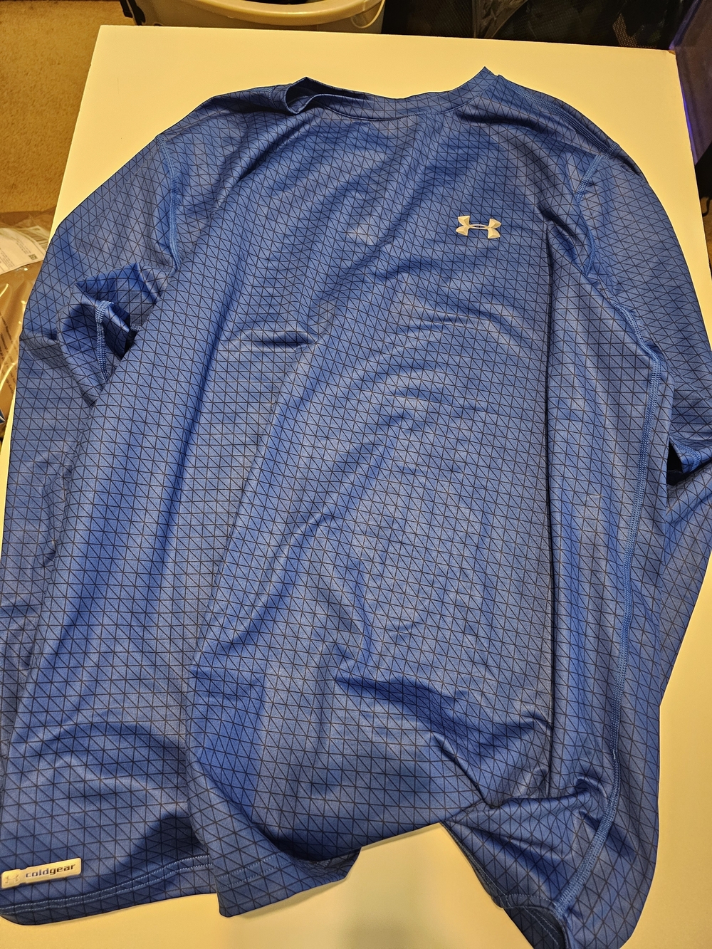 Under Armour Men’s Blue Geometric Long-Sleeve Performance Top